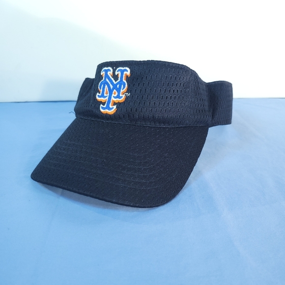 3/$25 New York Mets Black Promo Visor with Embroidered Logo - Picture 6 of 7